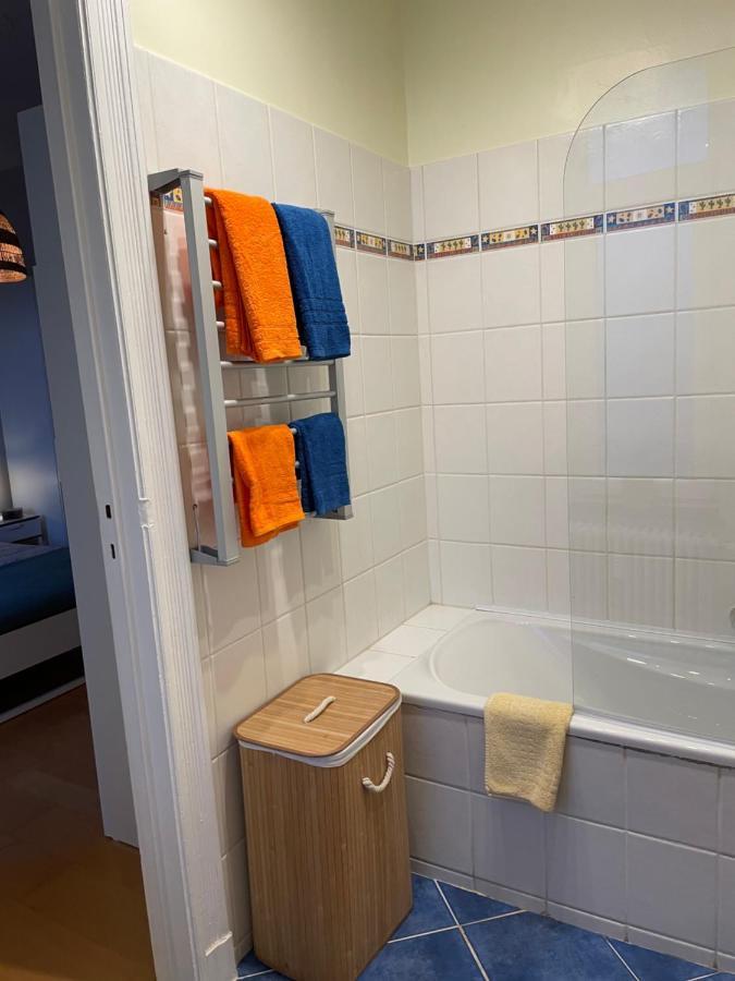 Appartement De Charme Dans Maison De Maitre Bruxelloise Bruxelles Eksteriør billede