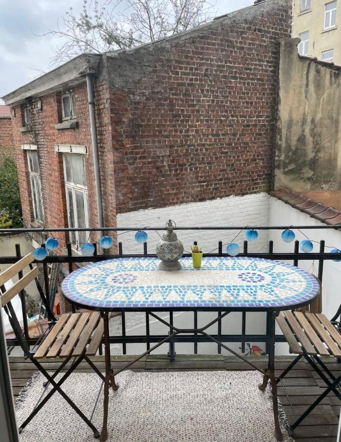 Appartement De Charme Dans Maison De Maitre Bruxelloise Bruxelles Eksteriør billede