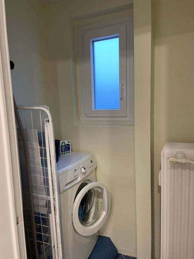 Appartement De Charme Dans Maison De Maitre Bruxelloise Bruxelles Eksteriør billede